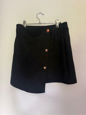 Classic Black Button-Front Women’s Skirt